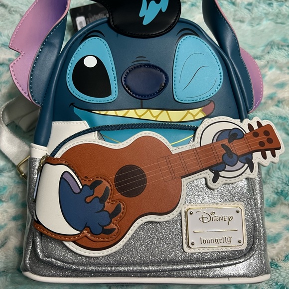 💙 SOLD 💙 - Picture 2 of 7